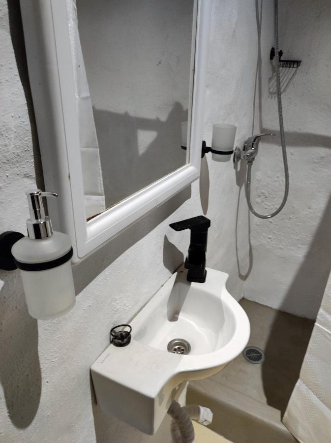 Pyrgi Artemis Place Mykonos Town ภายนอก รูปภาพ