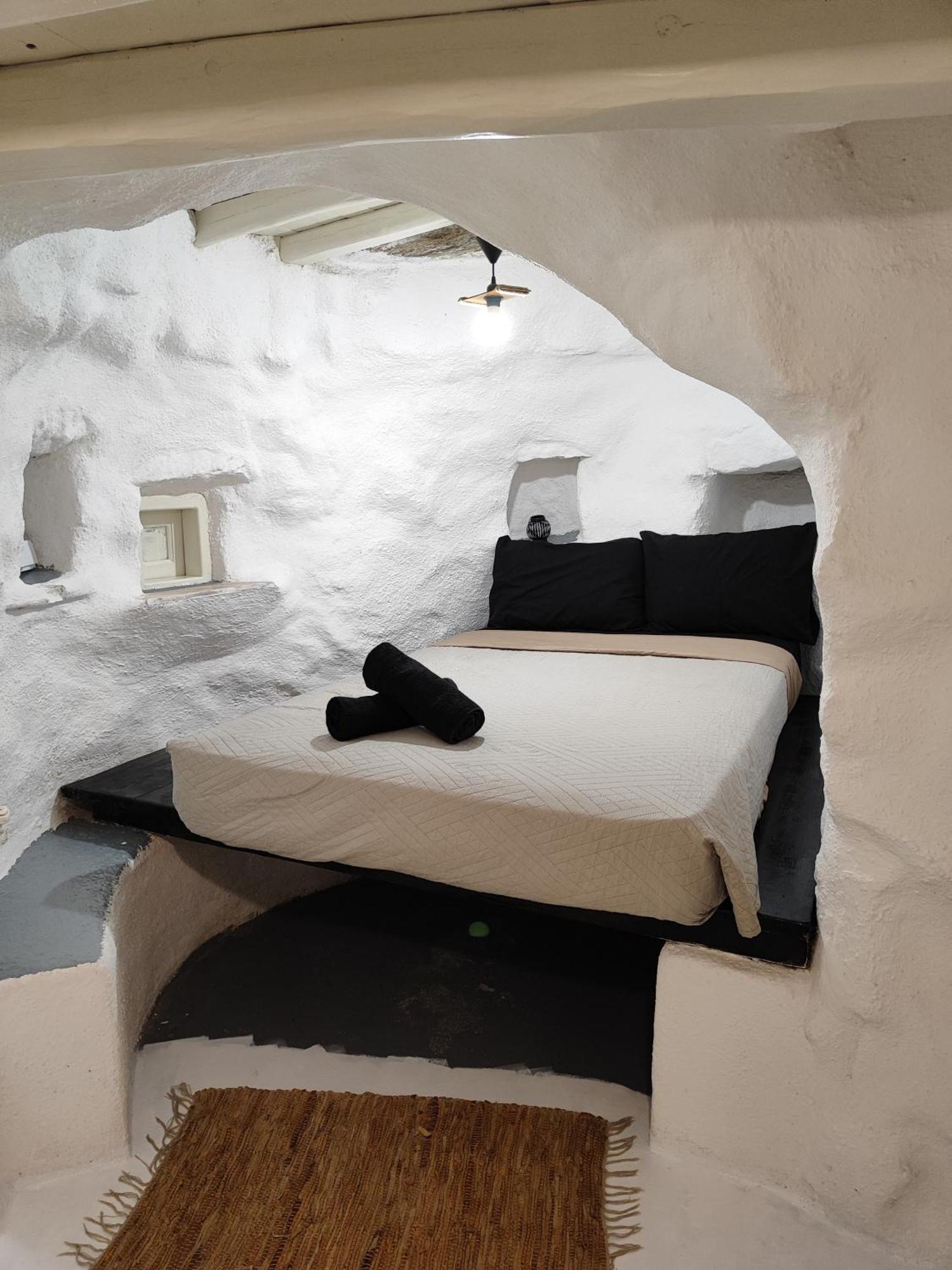 Pyrgi Artemis Place Mykonos Town ภายนอก รูปภาพ